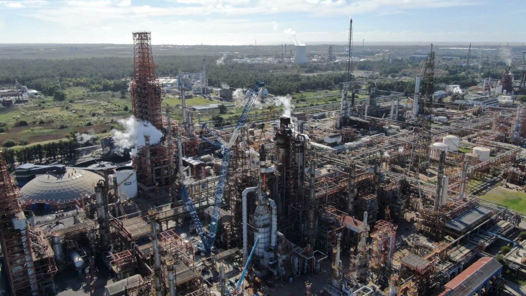 Безопасное и эффективное инспектирование в нефтегазовой отрасли с применением дронов: аргентинский опыт